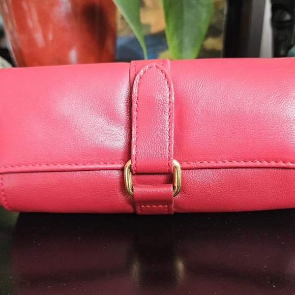 Madison Burke leather wallet - Picture 4 of 4